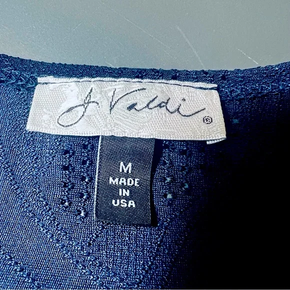 J Valdi Women’s Navy Blue 3/4 sleeve Swim Cover Up Size Medium - Picture 4 of 9